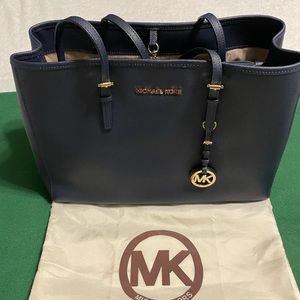 Michael Kors Navy Blue multi compartment shoulder bag